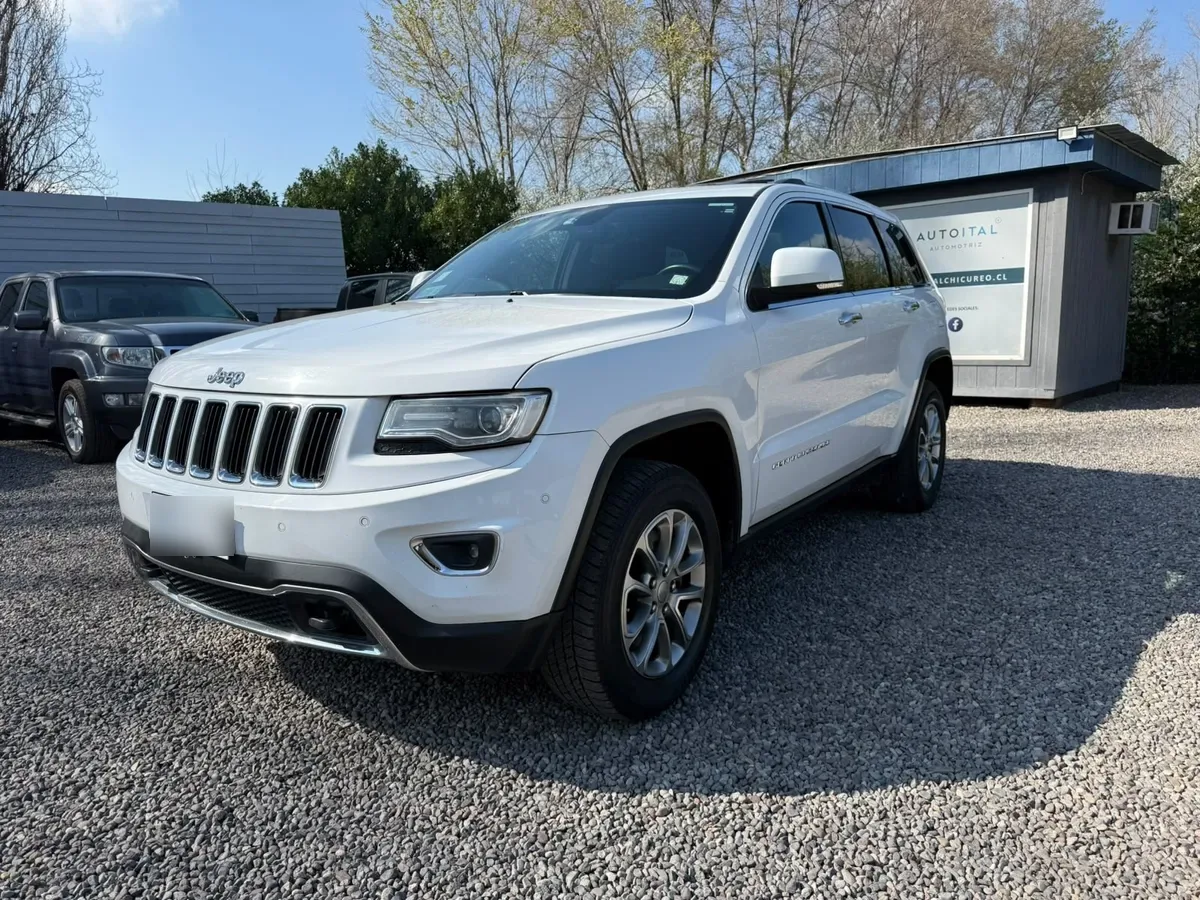 JEEP GRAND CHEROKEE  año 2016