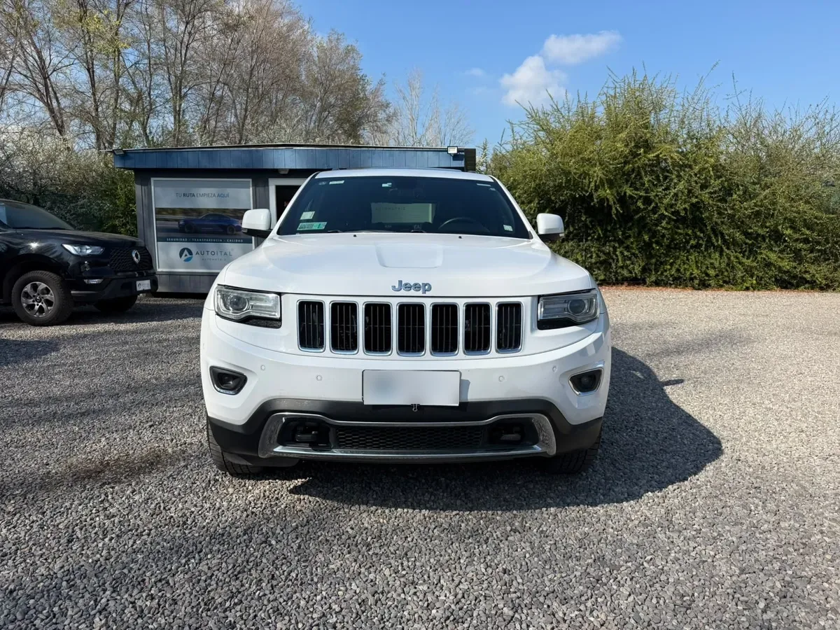 JEEP GRAND CHEROKEE  año 2016