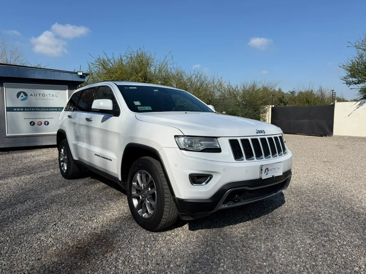 JEEP GRAND CHEROKEE  año 2016