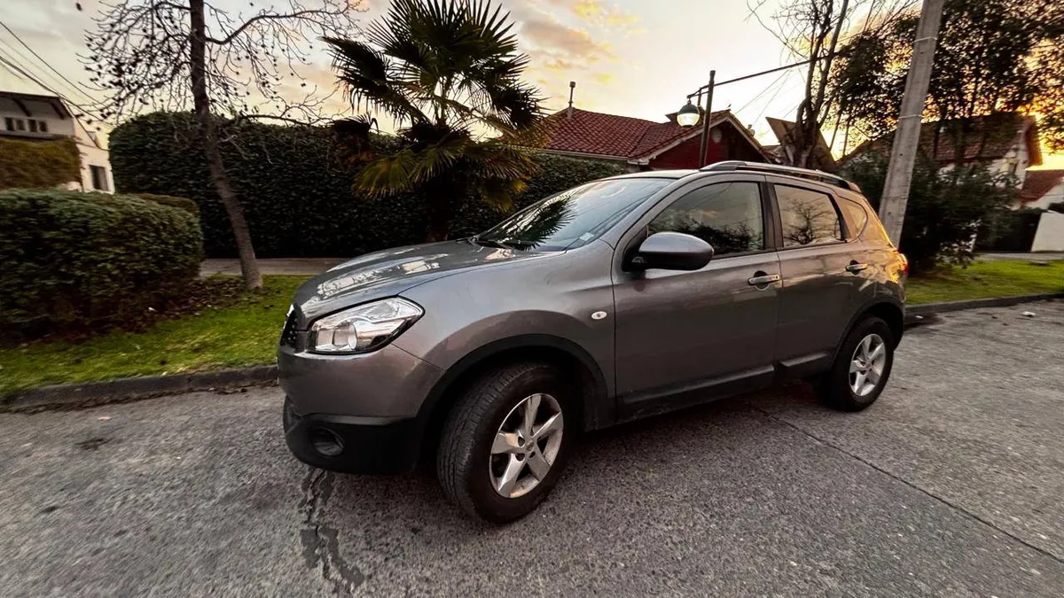 NISSAN QASHQAI 1.6 Mt 4x2 año 2013