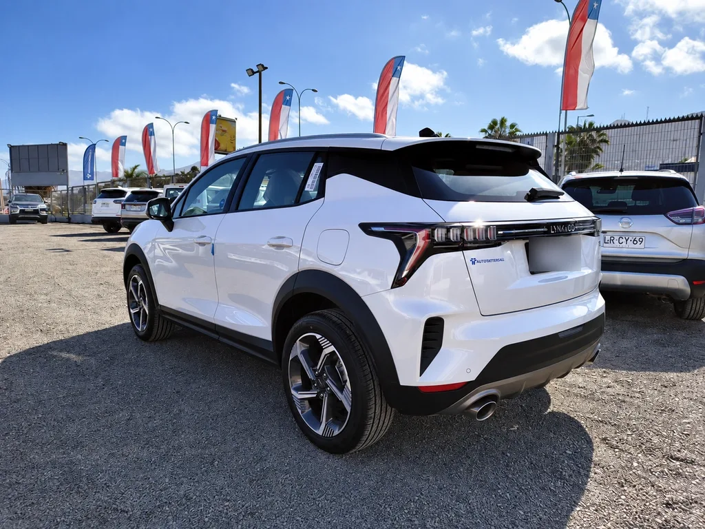 Lynk&Co 06 1.5 Gasolina 4x2 T/a Pro año 2027