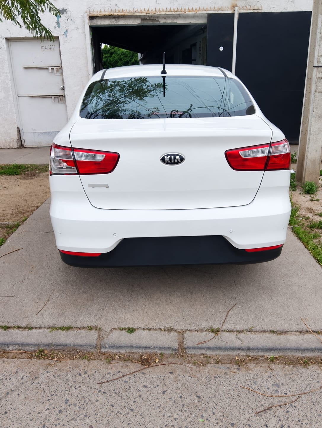 KIA MOTORS RIO 4 1.4 Ex 4 6at Full año 2017