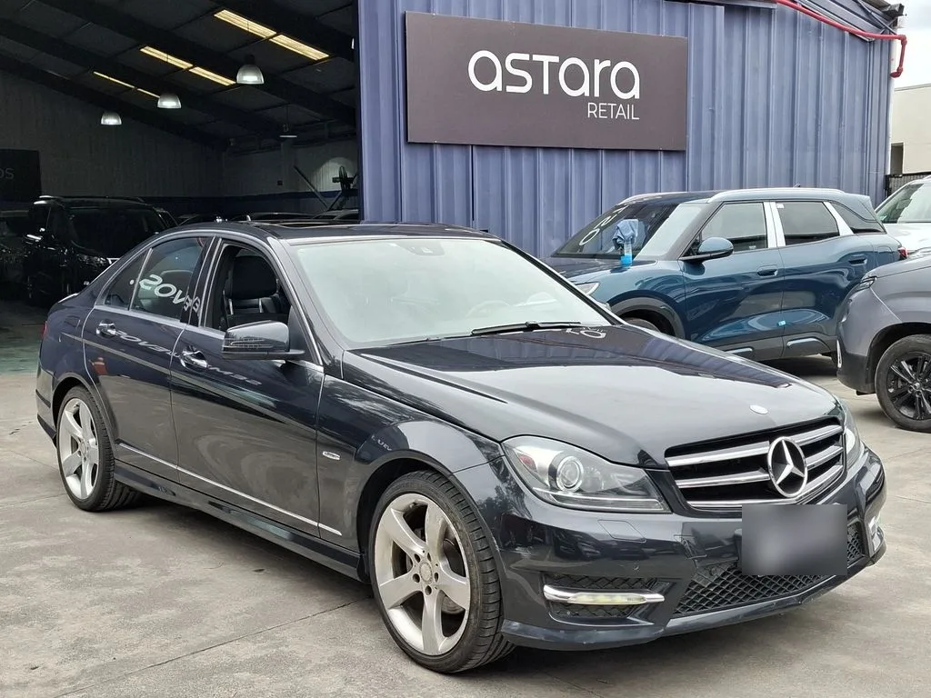 Mercedes-Benz C 250 1.8 4x2 At 4p año 2015