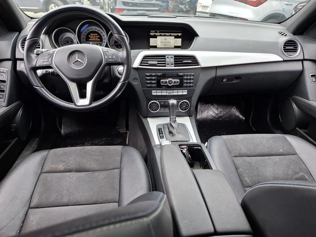 Mercedes-Benz C 250 1.8 4x2 At 4p año 2015
