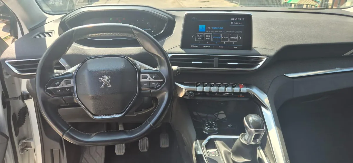 Peugeot 5008 2.0 Gt Bluehdi 180hp E6 At Diesel año 2018