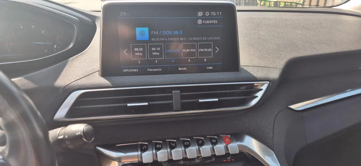 Peugeot 5008 2.0 Gt Bluehdi 180hp E6 At Diesel año 2018
