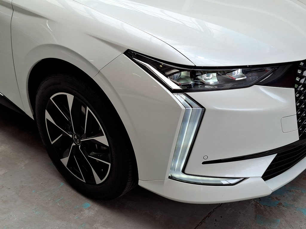 DS Automobiles 4 Aaa año 2026