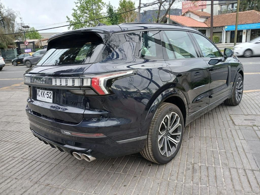 Lynk&Co 09 09 Halo 2.0t Hibrido año 2027
