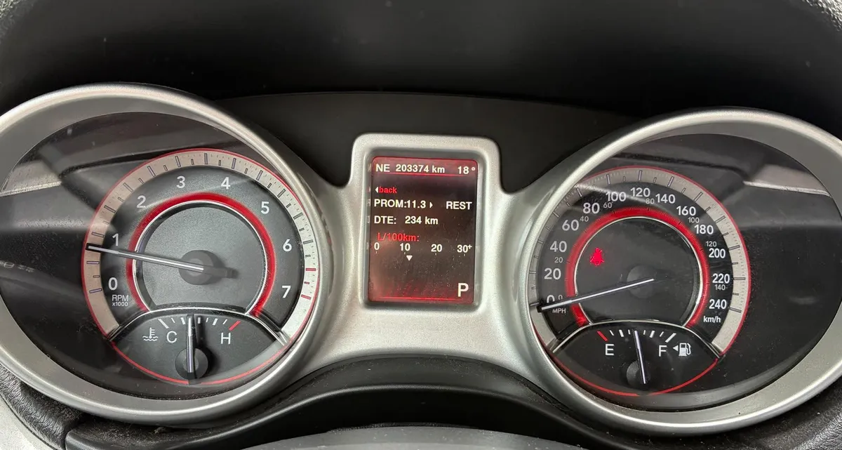 DODGE JOURNEY 2.4 Se At año 2017