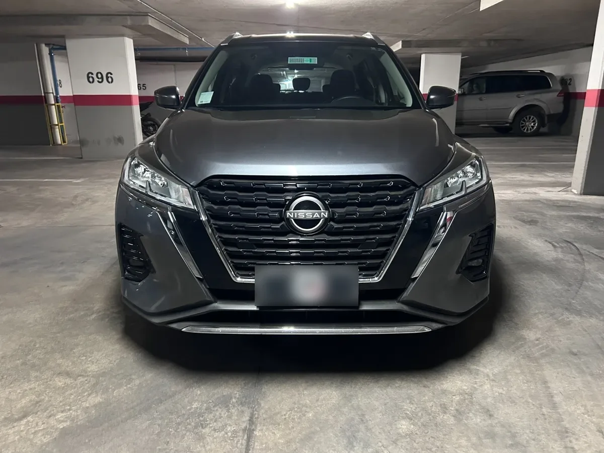 NISSAN KICKS  año 2024