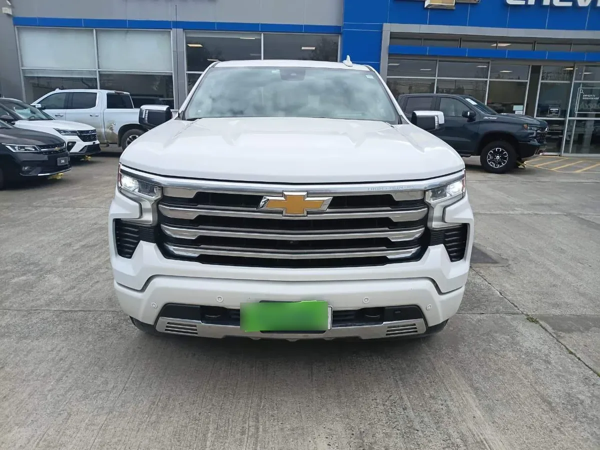 Chevrolet Silverado 3.0 High Country 4x4 At 4p año 2023