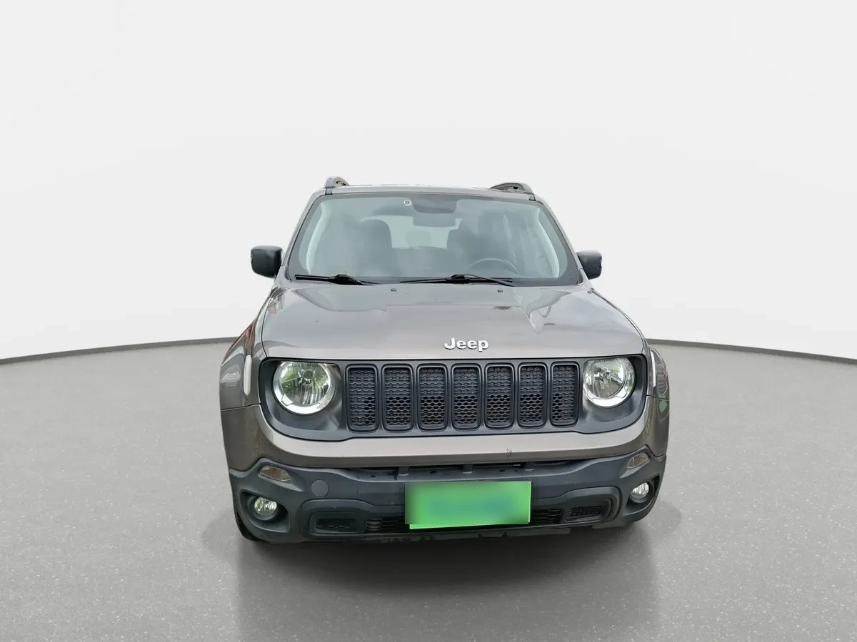 Jeep Renegade 1.8 Sport Lx 4x2 Radio 5 Mt 5p año 2019