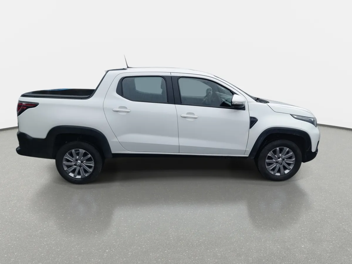 Ram 700 1.4 Bighorn 4x2 Dob. Cab. Mt 4p año 2024