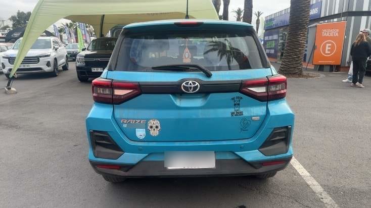 Toyota Raize 1.2 E 4x2 At 5p año 2023