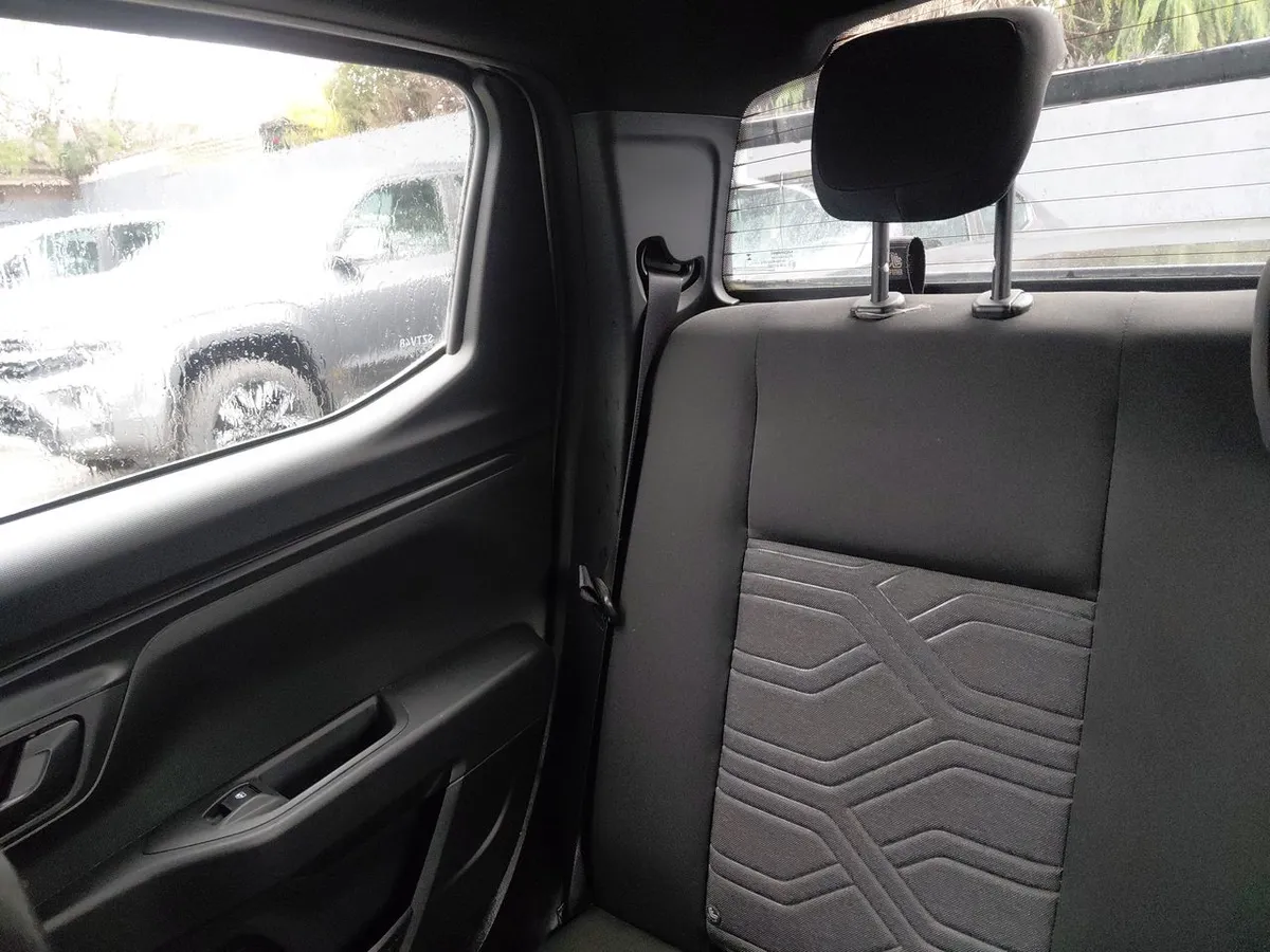 Ram 700 1.4 Bighorn 4x2 Dob. Cab. Mt 4p año 2024