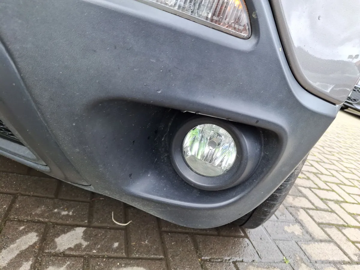 Jeep Renegade 1.8 Sport Lx 4x2 Radio 5 Mt 5p año 2019