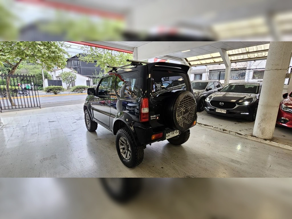 Suzuki Ss Jimny Jlx 1.3 año 2017
