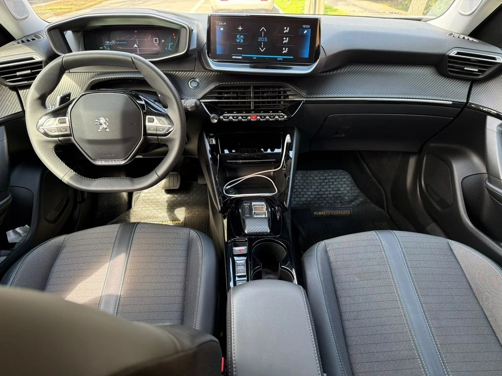 Peugeot 2008 130 Eat8 1.2 Aut año 2022
