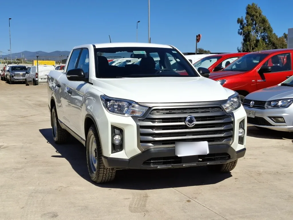 Ssangyong Grand Musso Grand Musso 2.2 4x2 Mt Full-Ql610 año 2023