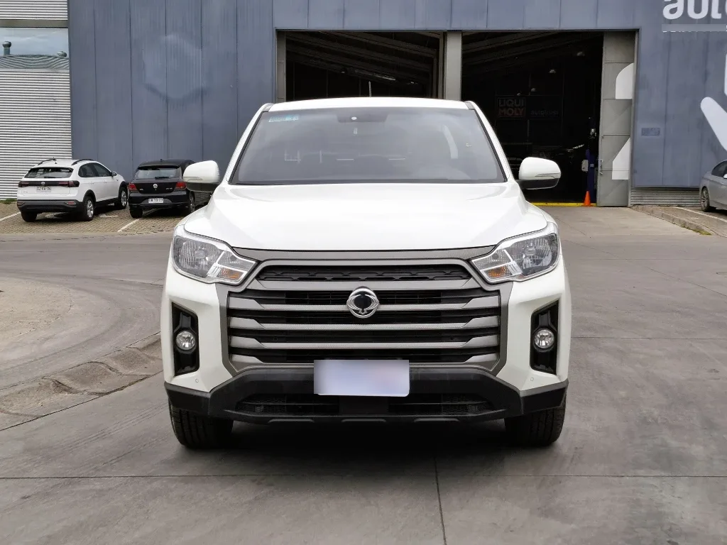 Ssangyong Grand Musso Grand Musso 2.2 4x2 Mt Full-Ql612 año 2023