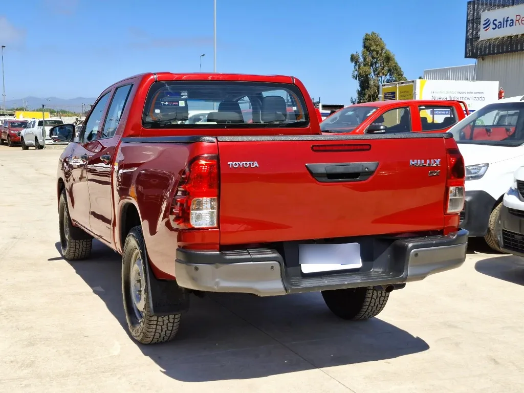 Toyota Hilux Hilux Dc 4x4 2.4 D Dx Mt año 2024