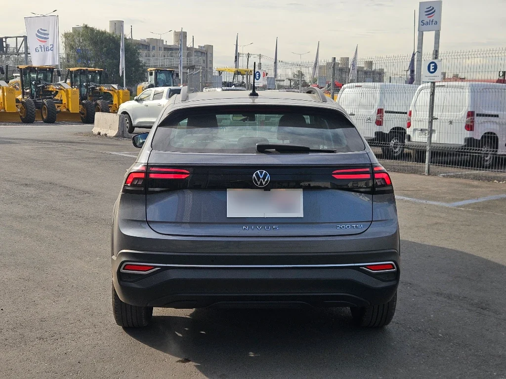 Volkswagen Nivus Tsi At Comfortline año 2023