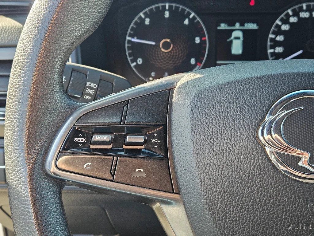 Ssangyong Grand Musso 2.2 4x2 Mt Full-Ql610 año 2023