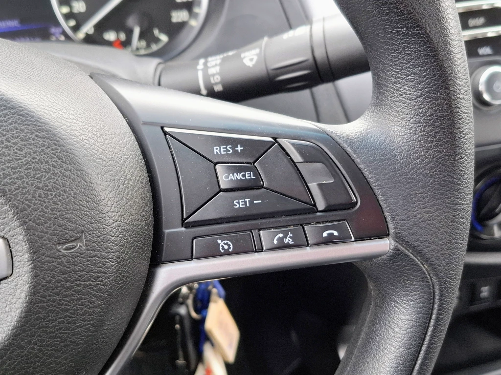 Nissan Navara Navara Dc 4x4 2.3 Tdi Se año 2023
