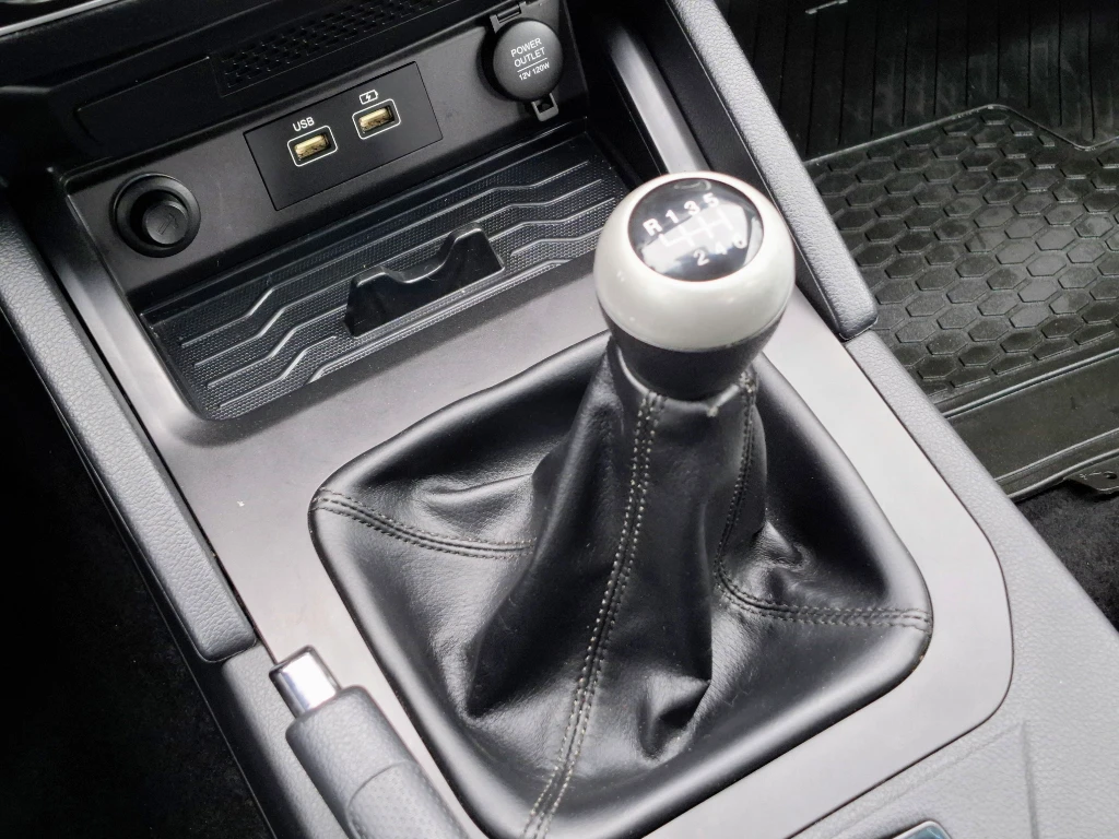Ssangyong Grand Musso Grand Musso 2.2 4x2 Mt Full-Ql612 año 2023
