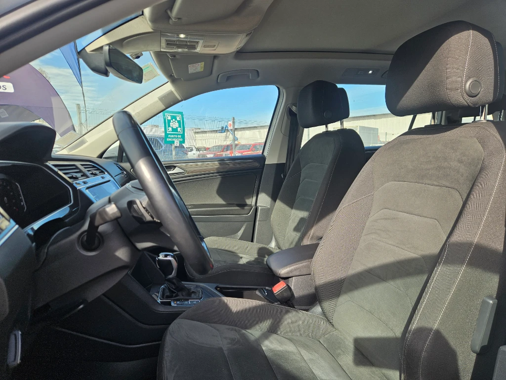 Volkswagen Tiguan Tsi Highline At 150hp año 2023