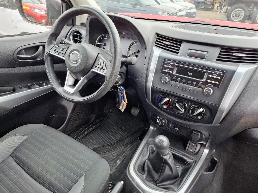 Nissan Navara Navara Dc 4x4 2.3 Tdi Se año 2023