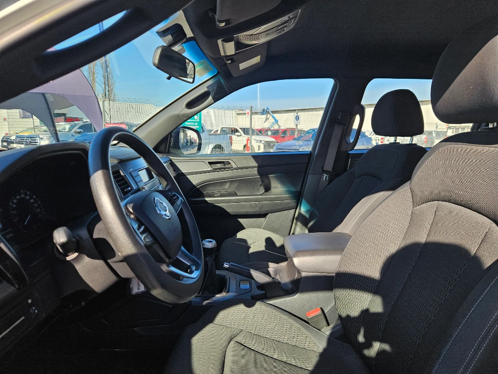 Ssangyong Grand Musso 2.2 4x2 Mt Full-Ql610 año 2023