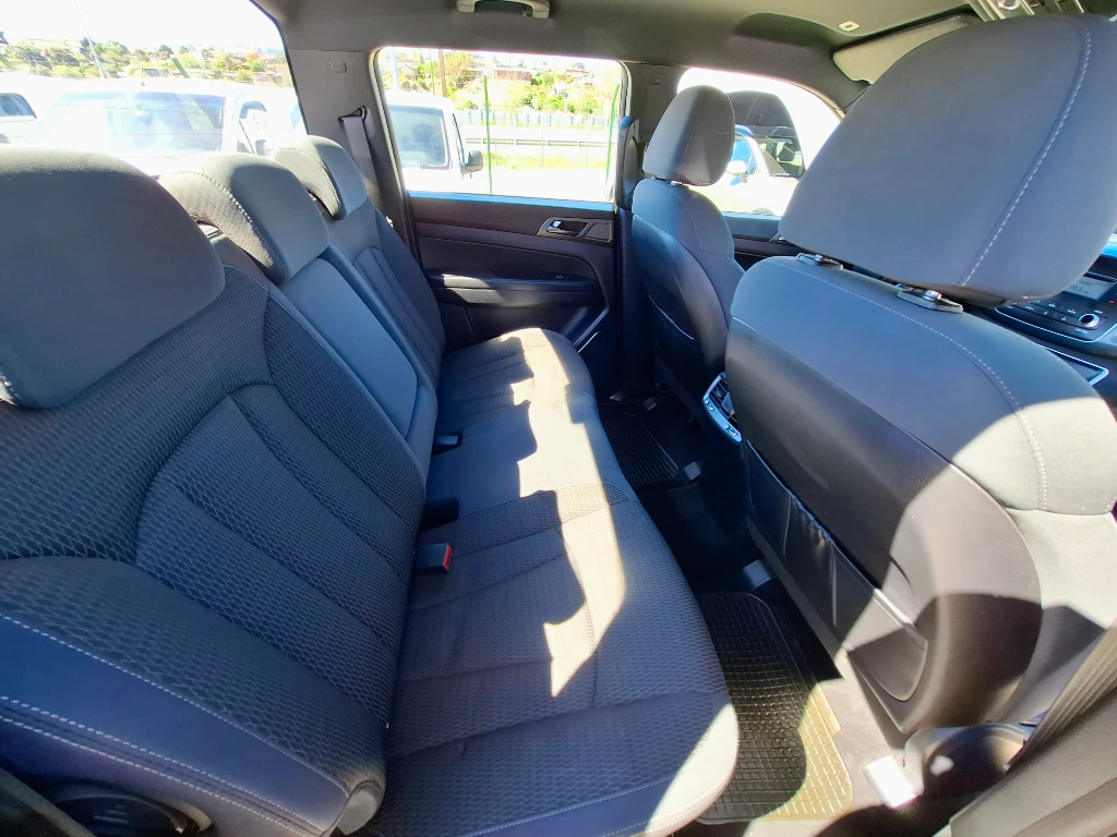 Ssangyong Grand Musso Grand Musso 2.2 4x2 Mt Full-Ql610 año 2023