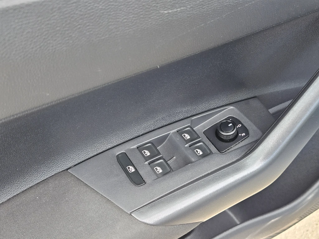 Volkswagen Nivus Tsi At Comfortline año 2023
