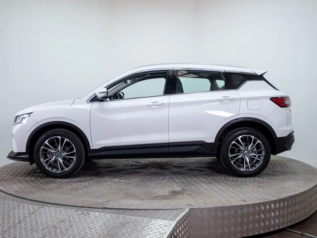 Geely Coolray 1.5 Exclusive 7dct At año 2022