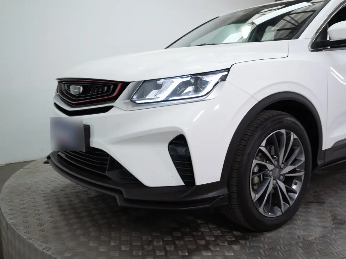 Geely Coolray 1.5 Exclusive 7dct At año 2022