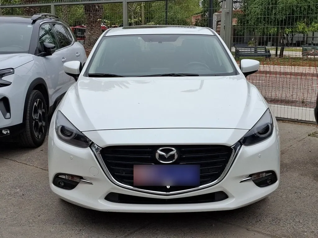Mazda 3 Sport 2.5 Gt Sport 4x2 Hb Audio Bose 6at 5p año 2018