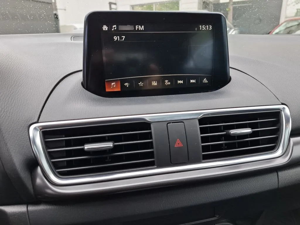 Mazda 3 Sport 2.5 Gt Sport 4x2 Hb Audio Bose 6at 5p año 2018