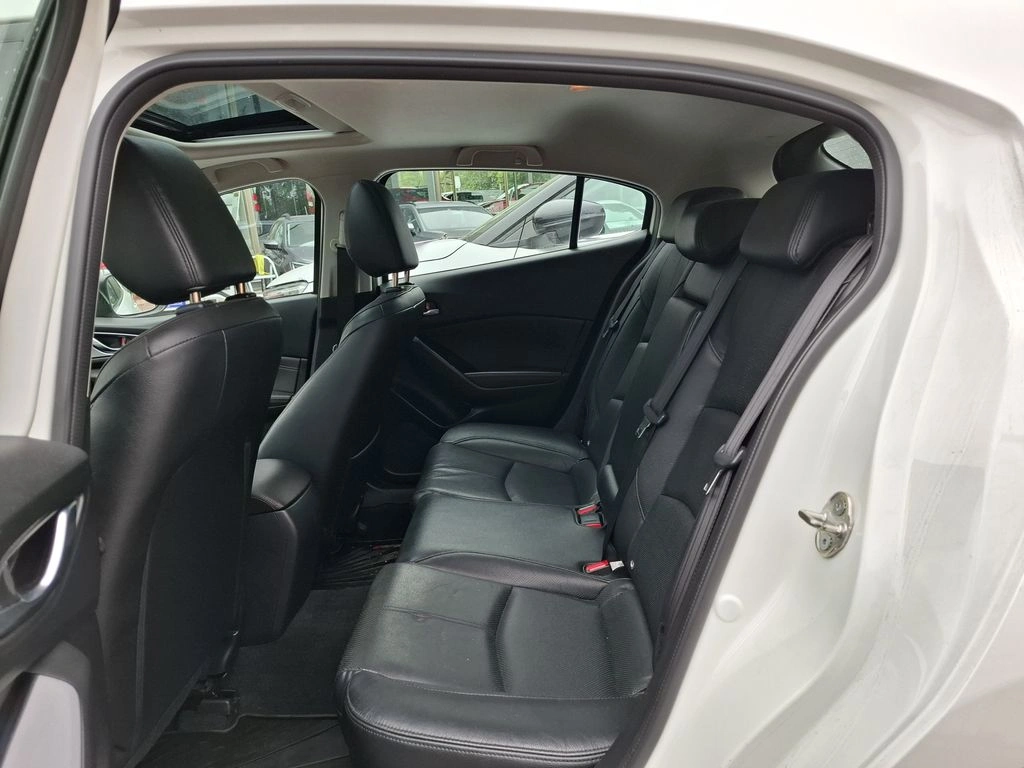 Mazda 3 Sport 2.5 Gt Sport 4x2 Hb Audio Bose 6at 5p año 2018