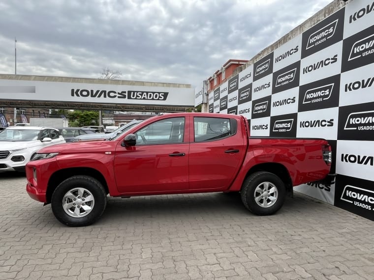 Mitsubishi L200 2.4 Td Work Cr Wf Mt 4x2 Diesel año 2022