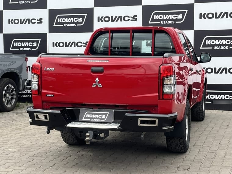 Mitsubishi L200 2.4 Td Work Cr Wf Mt 4x2 Diesel año 2022