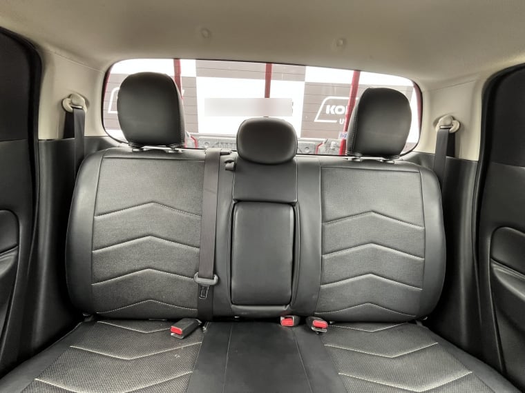 Mitsubishi L200 2.4 Td Work Cr Wf Mt 4x2 Diesel año 2022