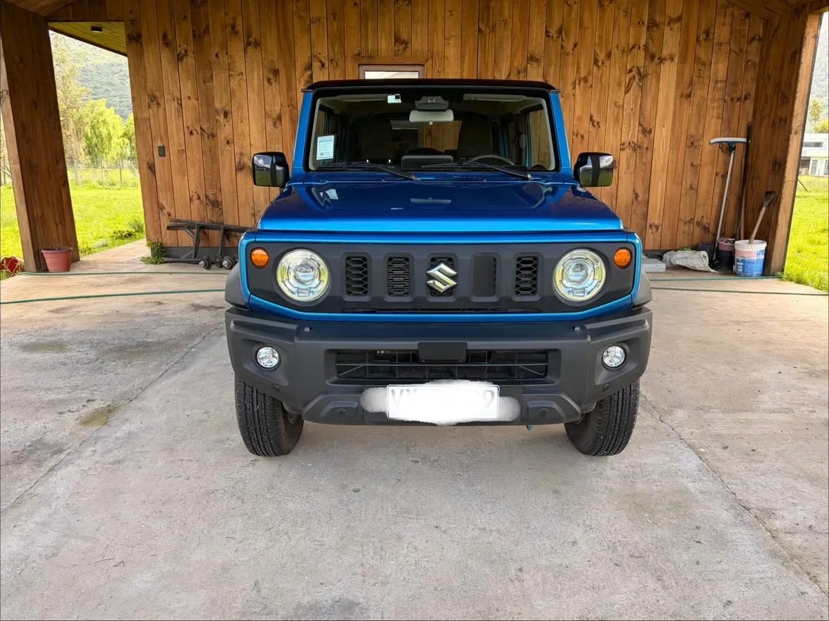Suzuki Jimny 1.5 Glx At 4x4 año 2026
