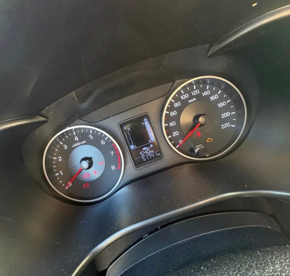 KIA MOTORS SOLUTO 1.4 Ex Full Mt año 2023