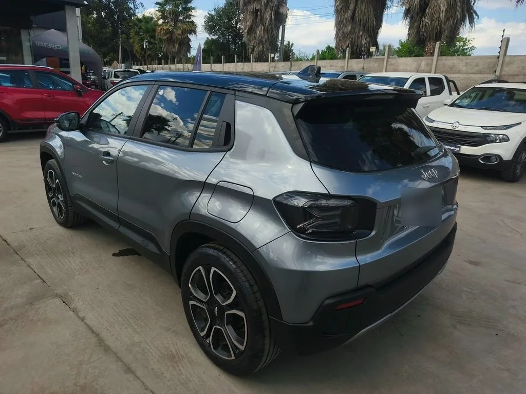 Jeep Avenger Summit 1.2 Hev año 2025