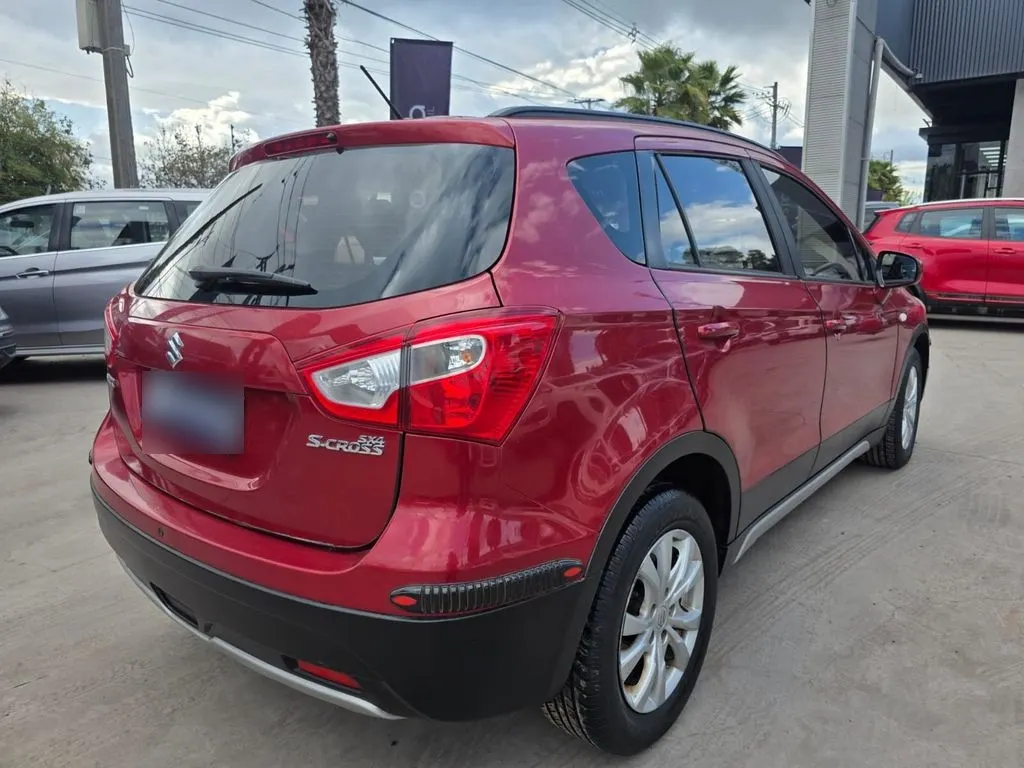 Suzuki S-Cross Gl 1.6 At año 2017
