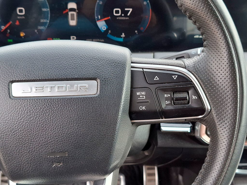 Jetour X70 Plus 1.5t Plus 4x2 At 5p año 2024