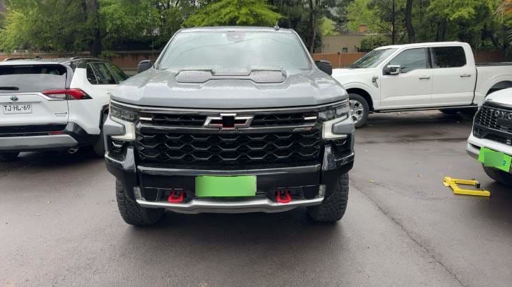 Chevrolet Silverado 6.2 Zr2 R 4x4 At 4p año 2024