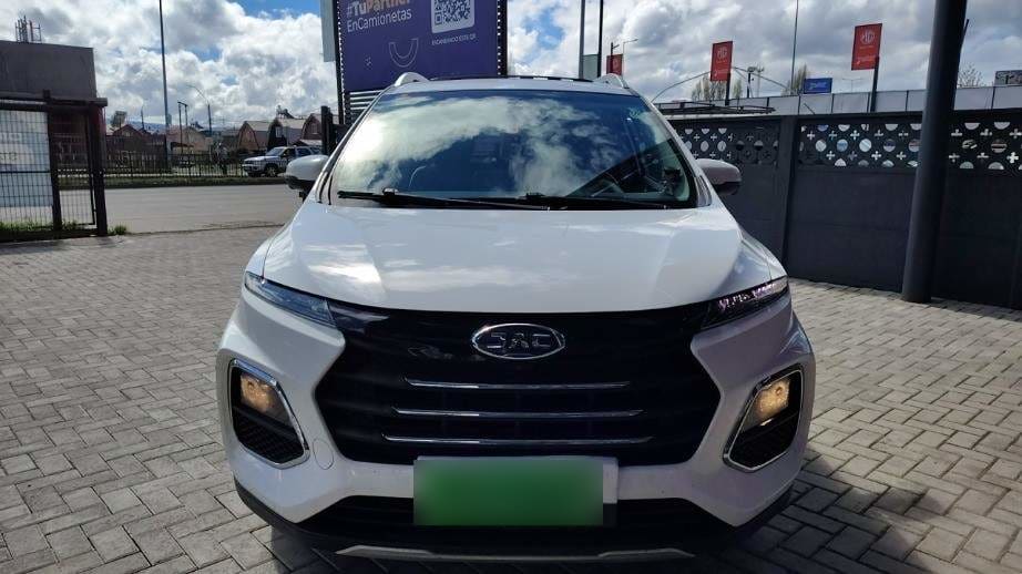 JAC Js3 1.6 Advance 4x2 Mt 5p año 2022