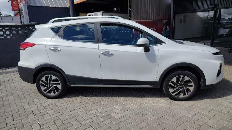 JAC Js3 1.6 Advance 4x2 Mt 5p año 2022